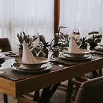 West Hotel 3*