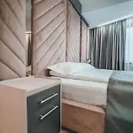 West 3* Zenica