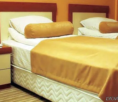 West Hotell 3*